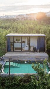 Lemon Bungalow da Oporto Lemon Farm, com piscina, entre limoeiros