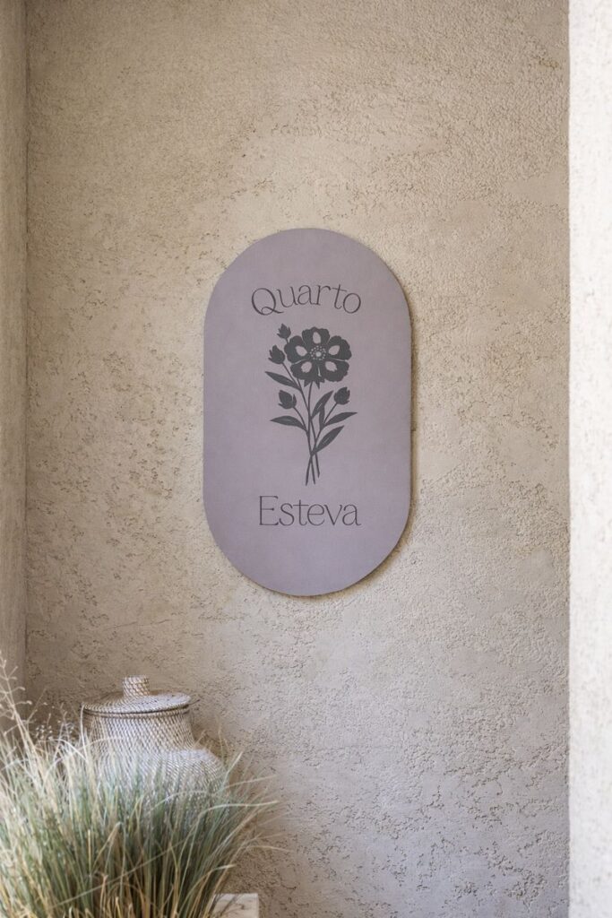 Placa de quarto do SóAres de Lavanda